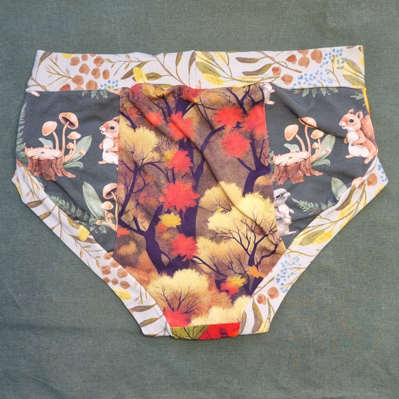 Scrappy Briefs - Large