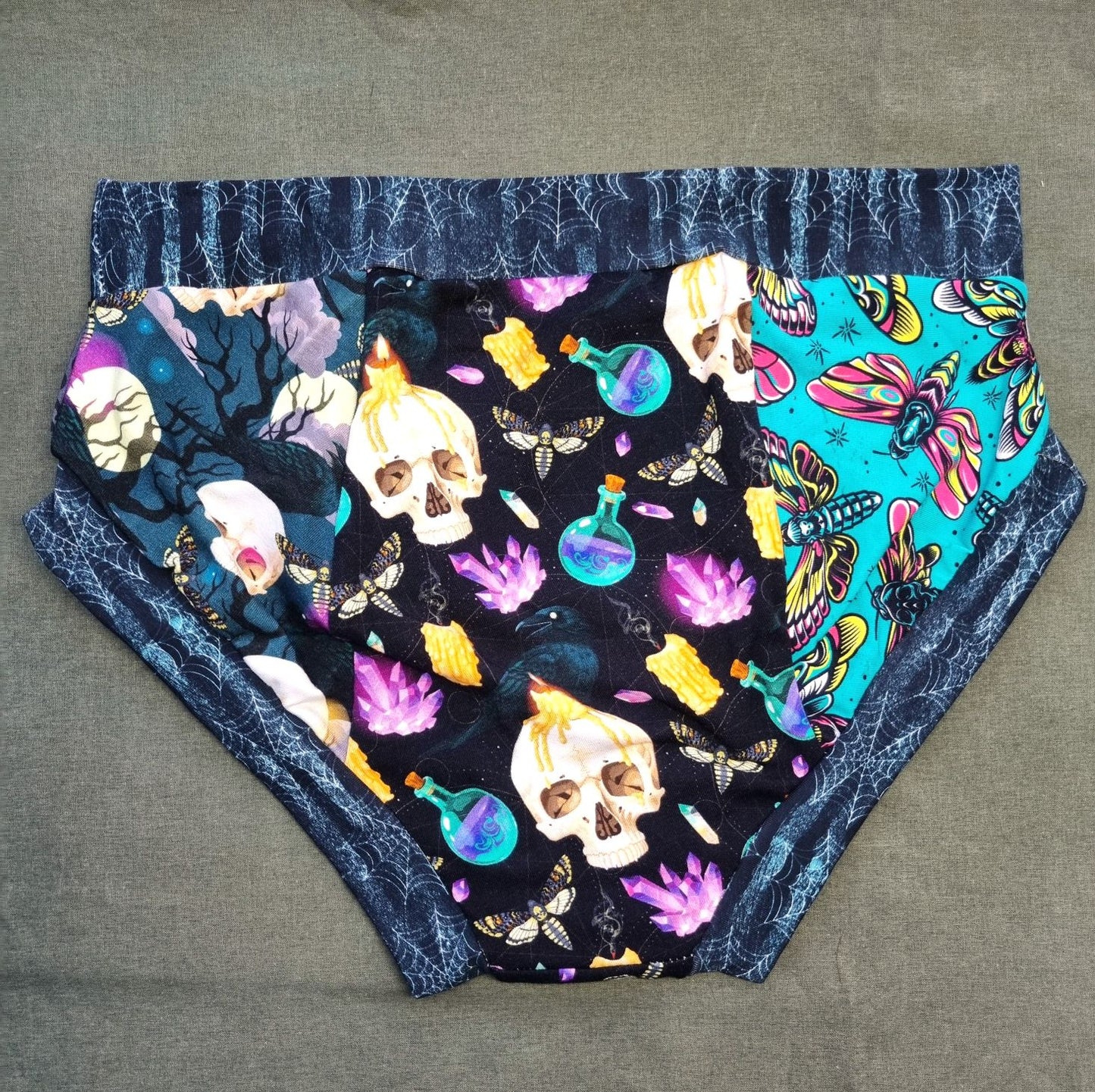 Scrappy Briefs - Large