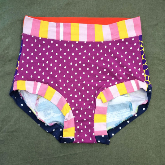 Scrappy Big Pants - Small