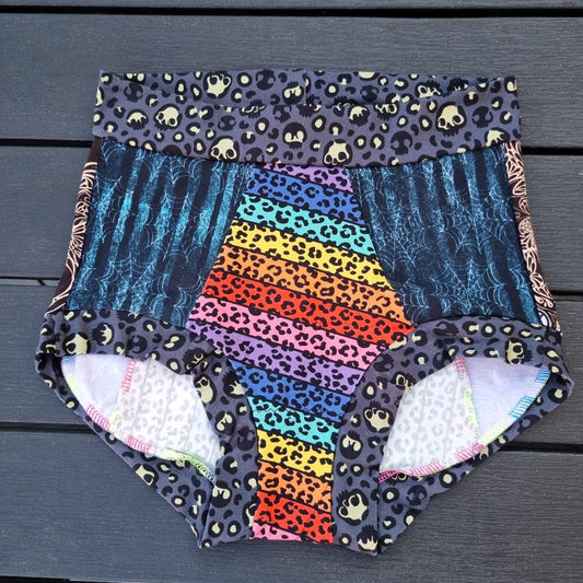 Scrappy Big Pants - Small