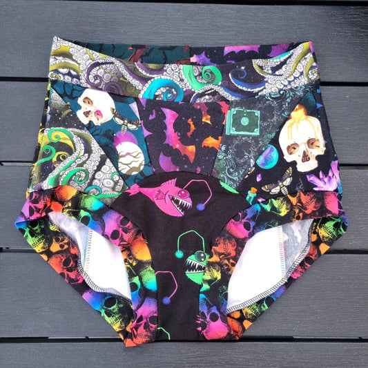 Scrappy Big Pants - Medium