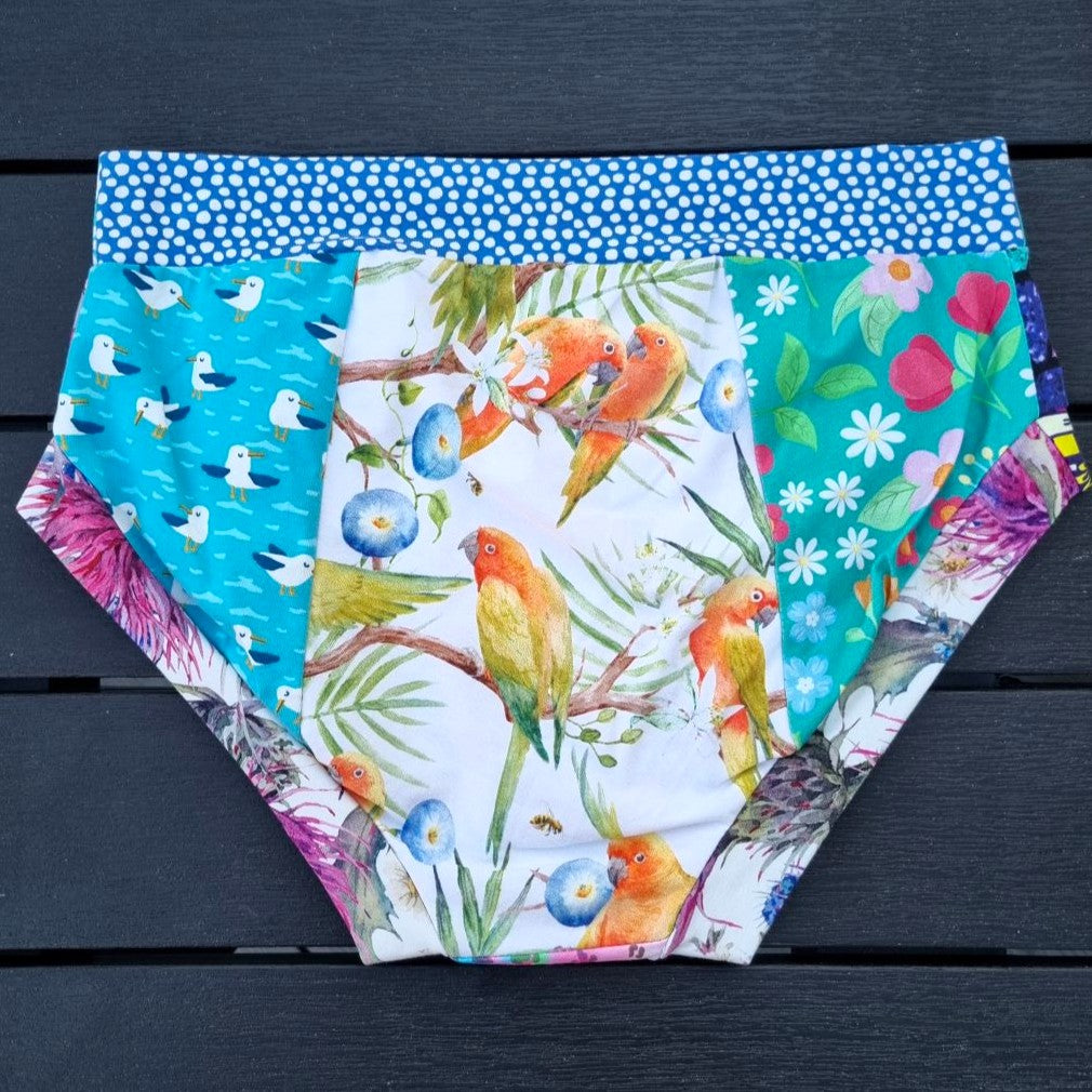 Scrappy Briefs - Large
