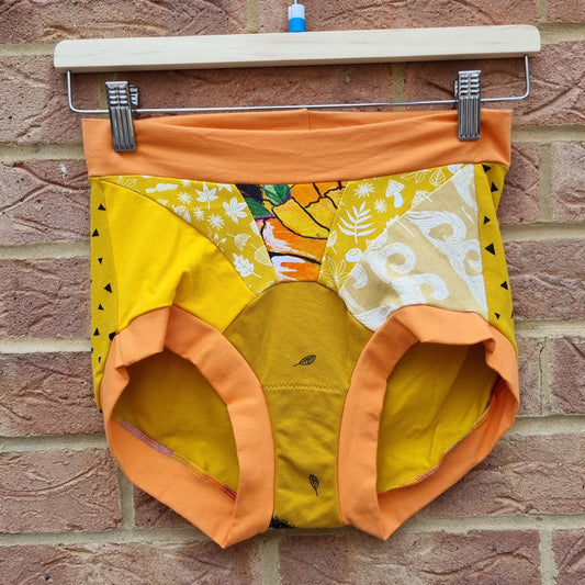 Scrappy Big Pants - Medium