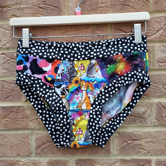 Scrappy Briefs - Medium