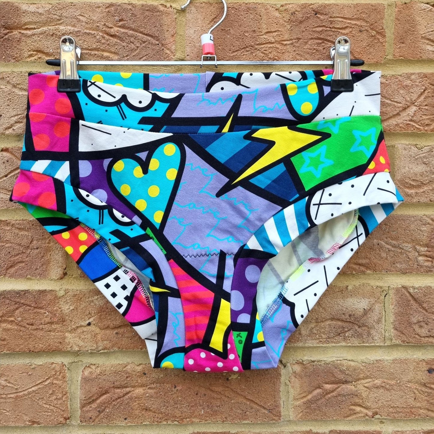 Briefs - Graffiti Dog