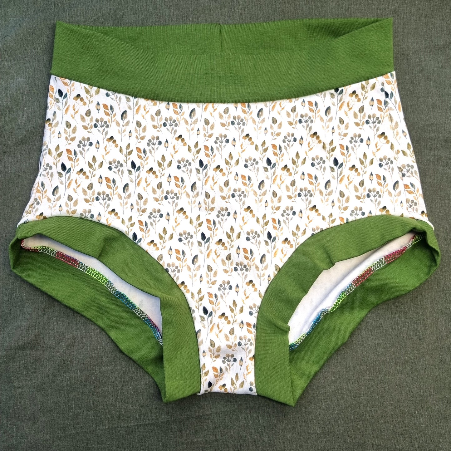 Big Pants - Leafy