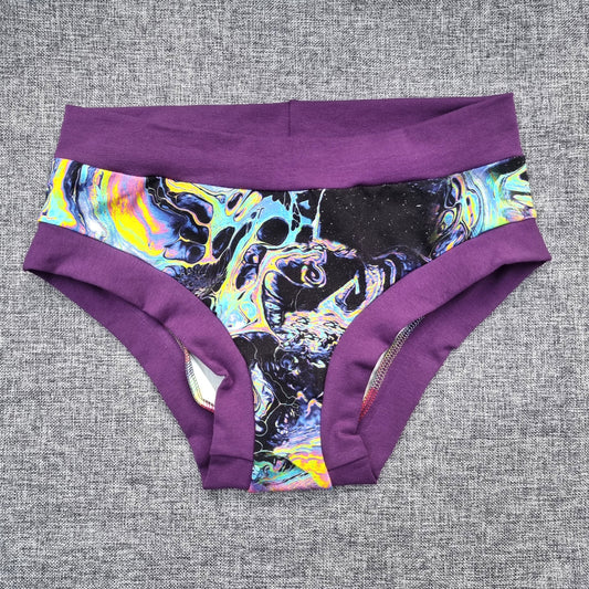 Briefs - Oil Slick