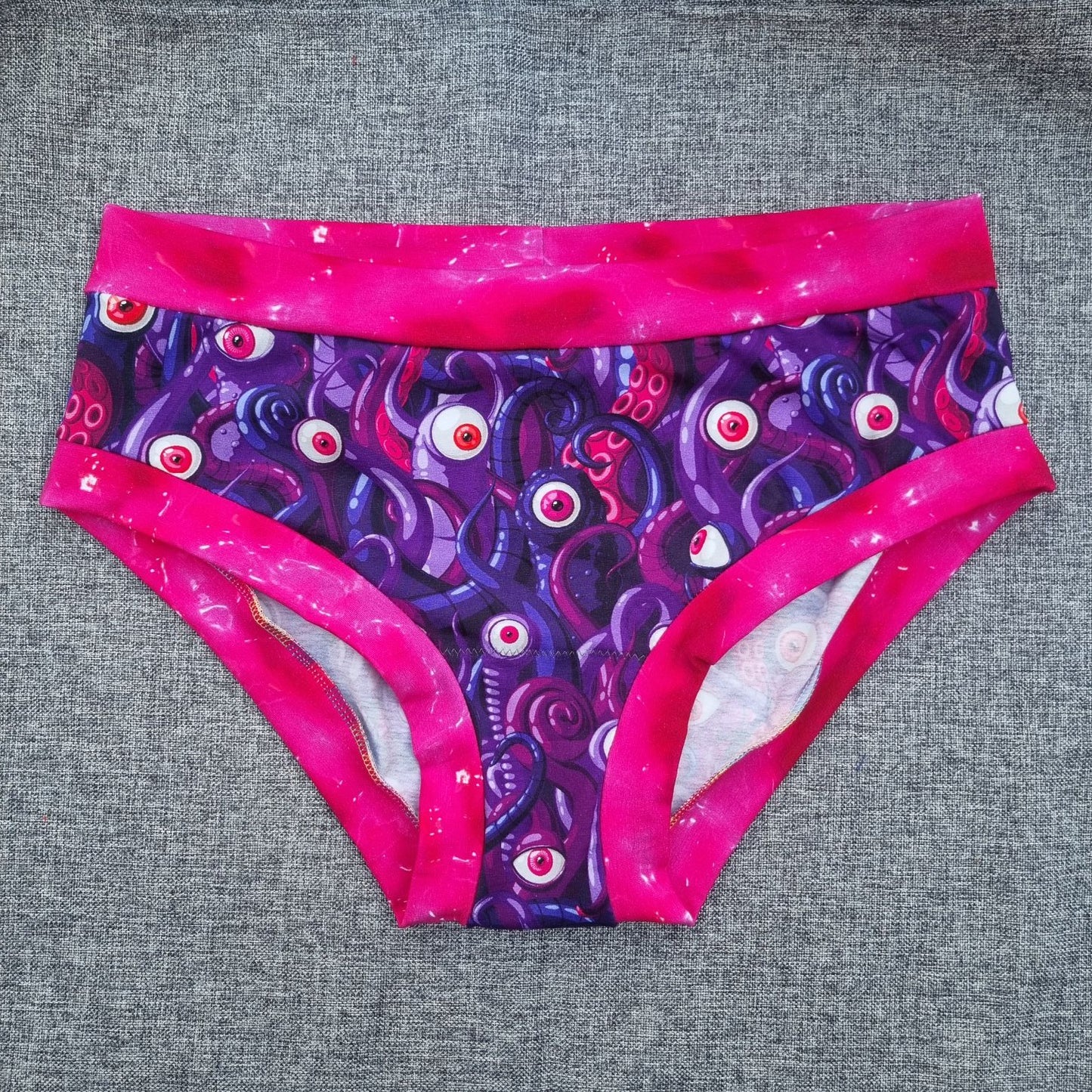 Briefs - Eyeballs