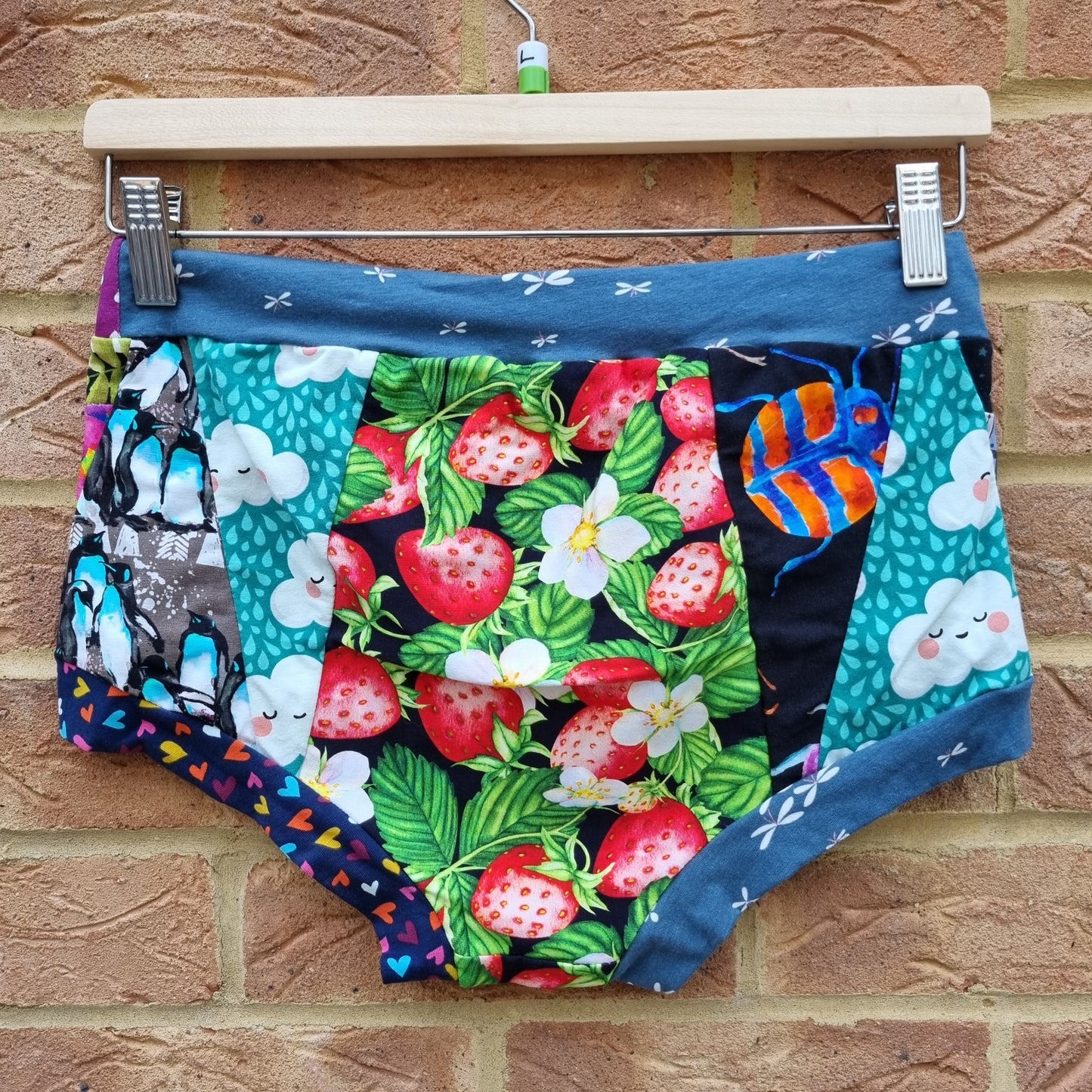 Scrappy Shorts - Large