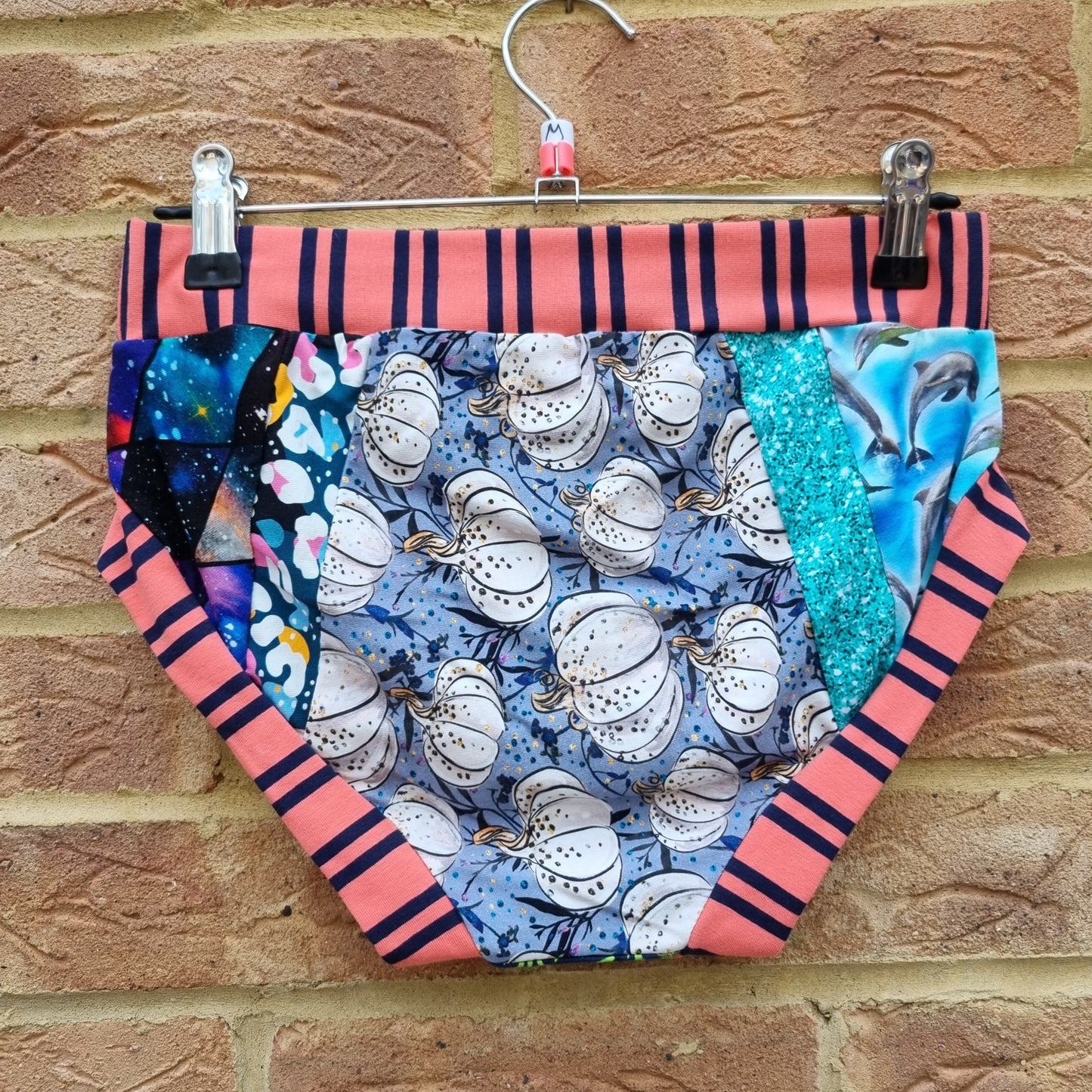 Scrappy Briefs - Medium